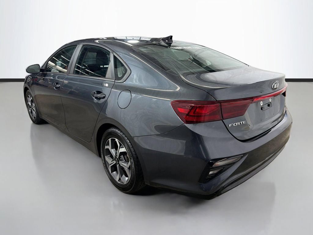 Used 2020 Kia Forte LXS FWD image 7