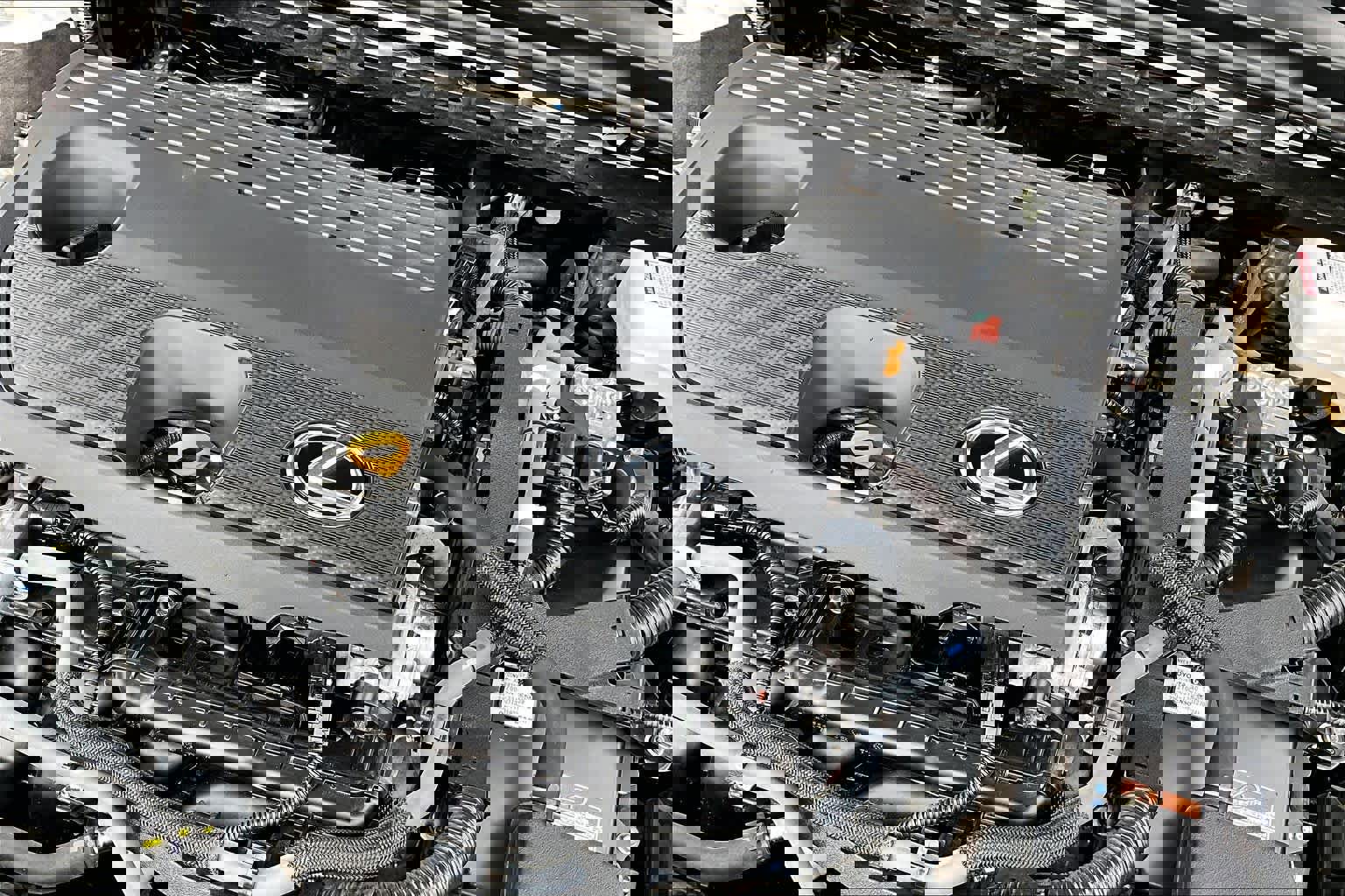 Used 2024 Lexus ES 300h w/ Premium Package image 29