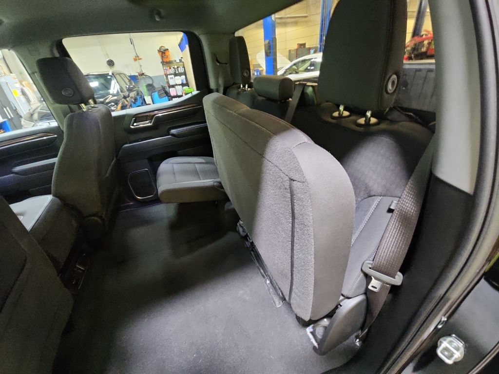 Certified 2023 Chevrolet Silverado 1500 LT AWD/4WD image 37