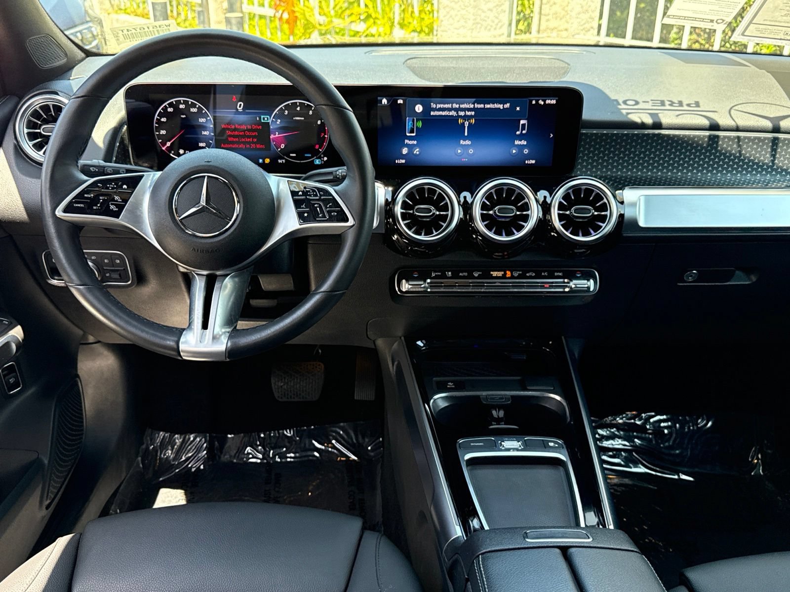 Used 2024 Mercedes-Benz GLB 250 image 39