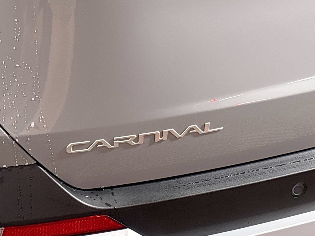 New 2027 Kia Carnival LXS FWD image 23
