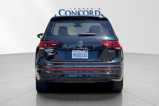 Used 2023 Volkswagen Tiguan SE R-Line AWD/4WD image 5