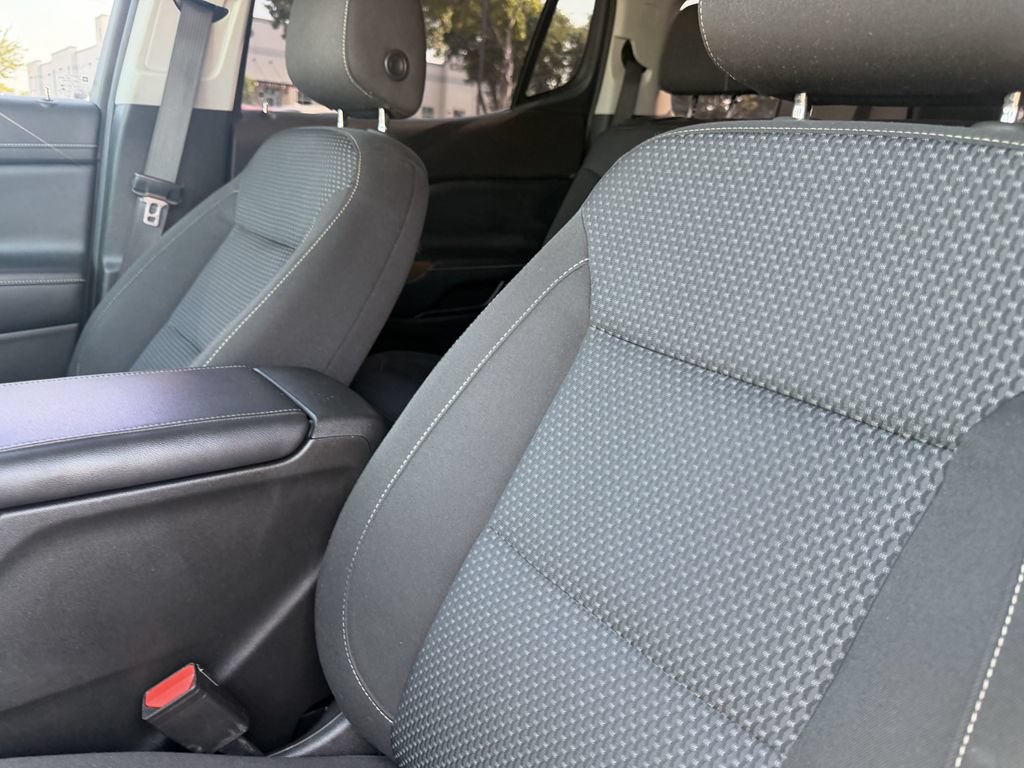 Used 2020 GMC Acadia SLE w/ Driver Convenience Package FWD image 25