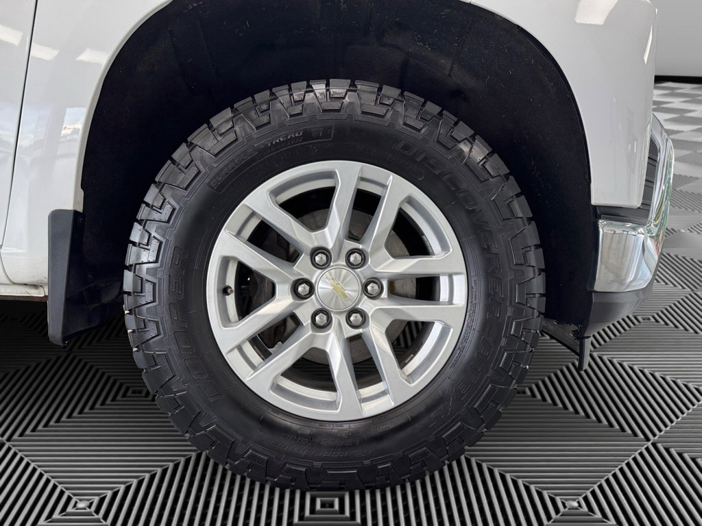 Used 2020 Chevrolet Silverado 1500 LT image 9