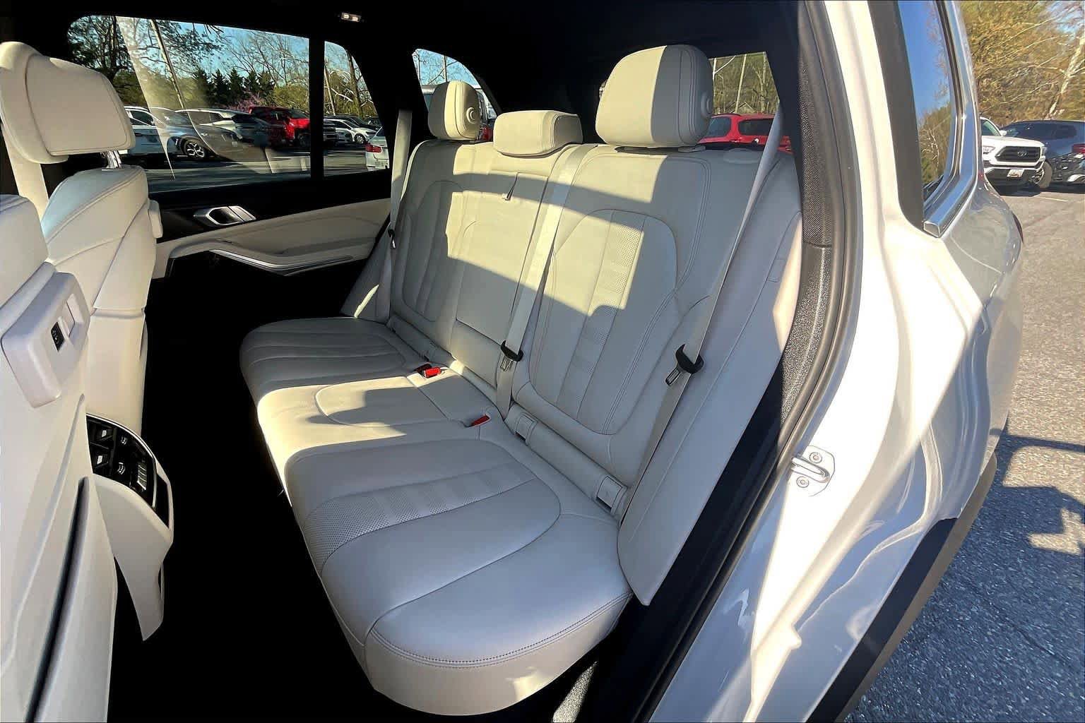 Used 2022 BMW X5 xDrive45e AWD/4WD image 21