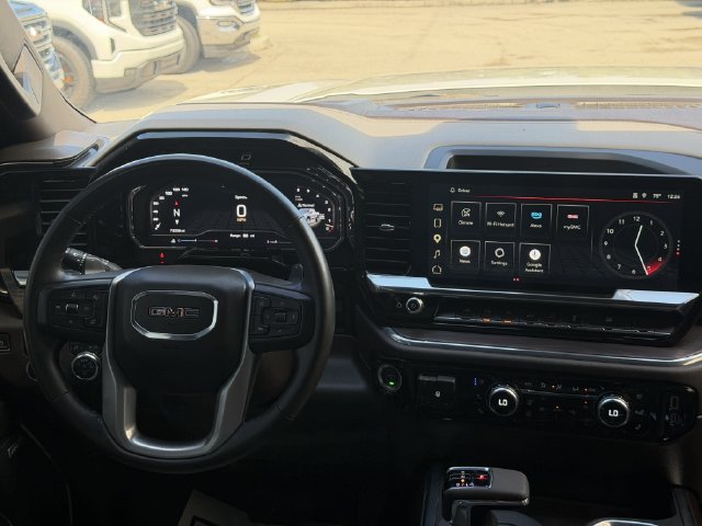 Used 2024 GMC Sierra 1500 SLT w/ SLT Premium Plus Package AWD/4WD image 26
