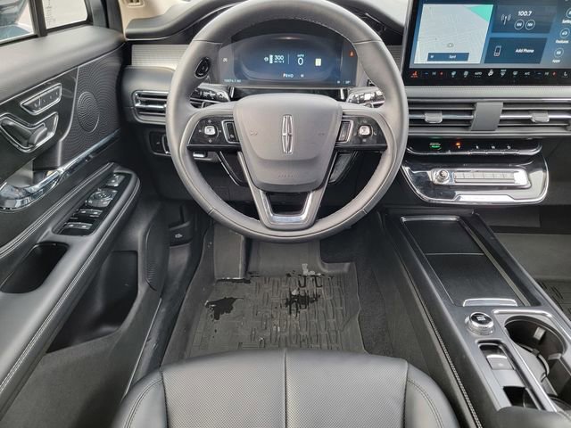 Certified 2024 Lincoln Corsair AWD w/ Equipment Group 101A image 31