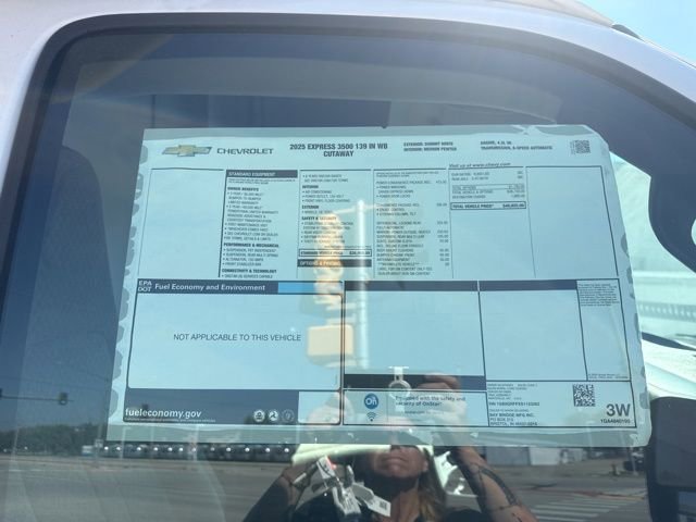 New 2025 Chevrolet Express 3500 w/ Power Convenience Package image 12