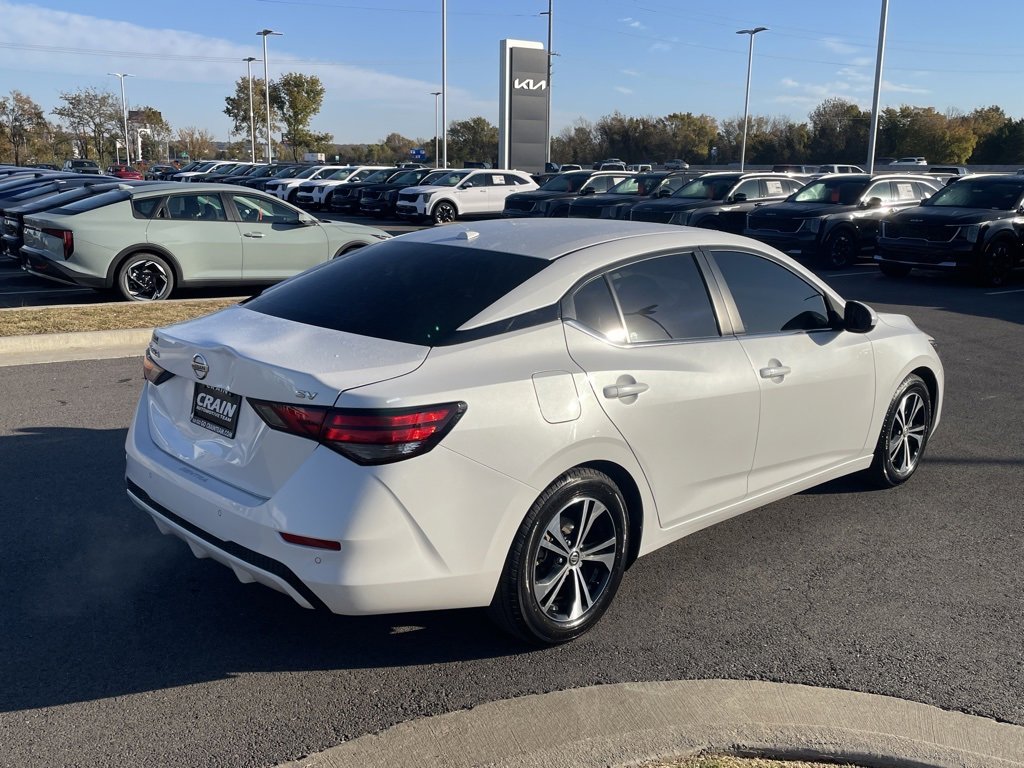 Used 2022 Nissan Sentra SV w/ Trunk Package image 6