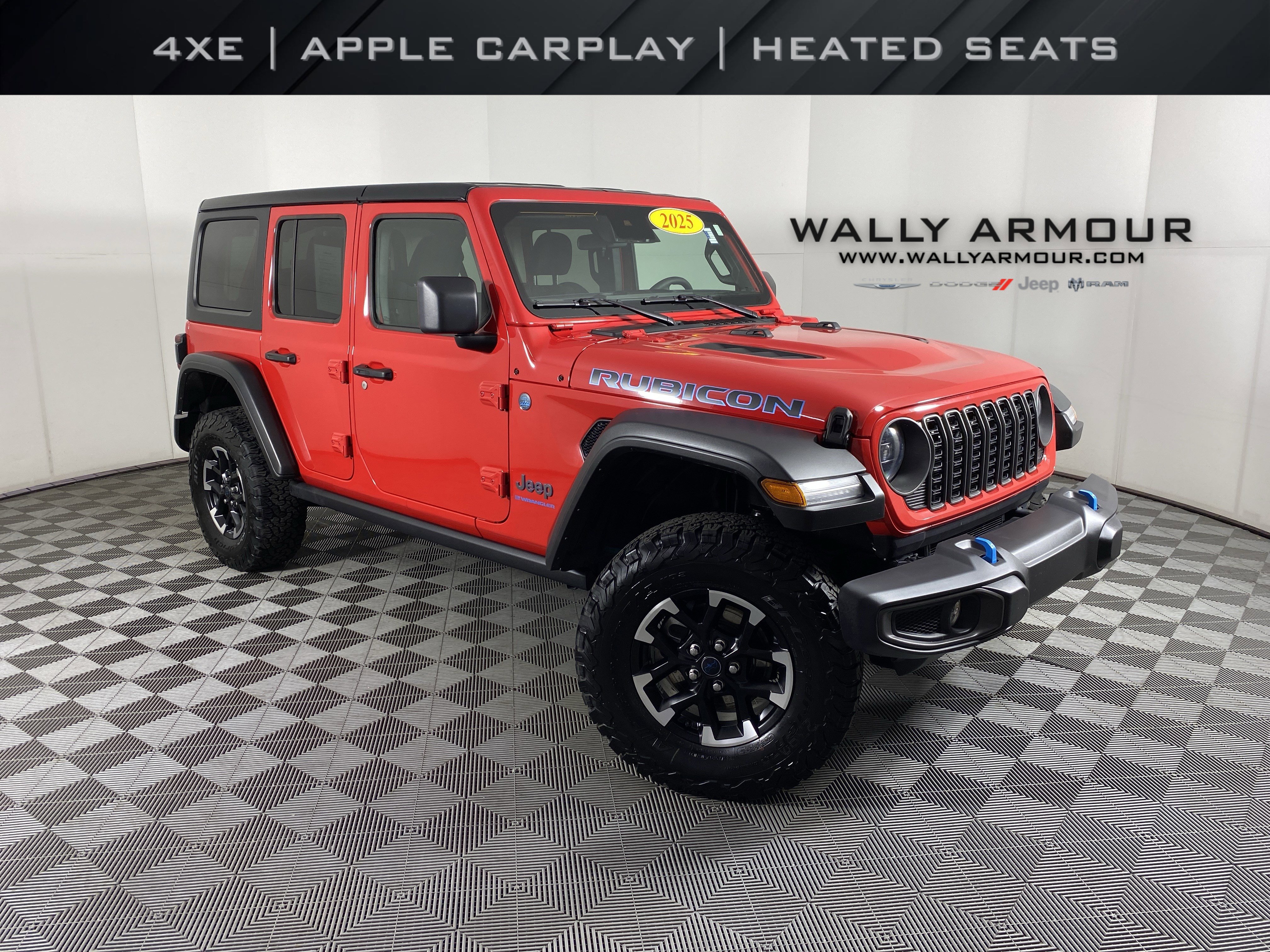 Used 2025 Jeep Wrangler Unlimited Rubicon 4xe w/ Convenience Group AWD/4WD image 1