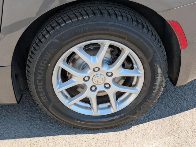 Used 2017 Chrysler Pacifica Touring FWD image 28