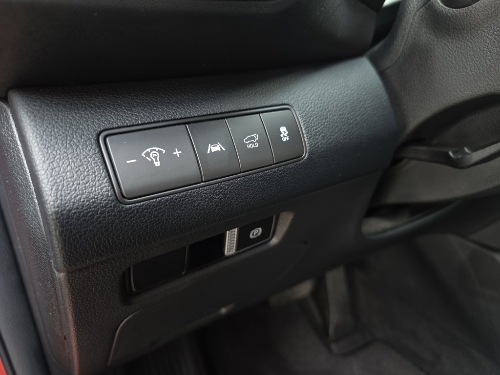 Used 2023 Hyundai Santa Fe XRT image 16