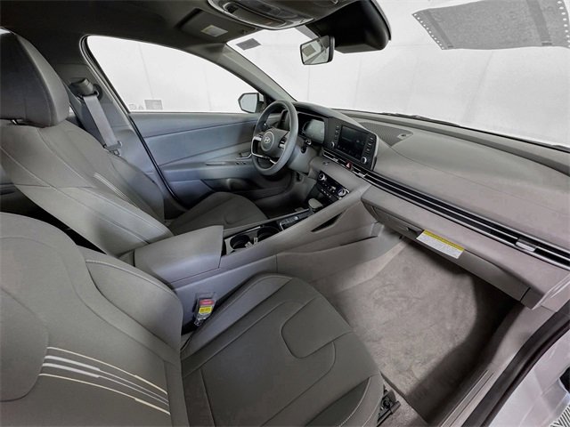 New 2025 Hyundai Elantra Blue image 27