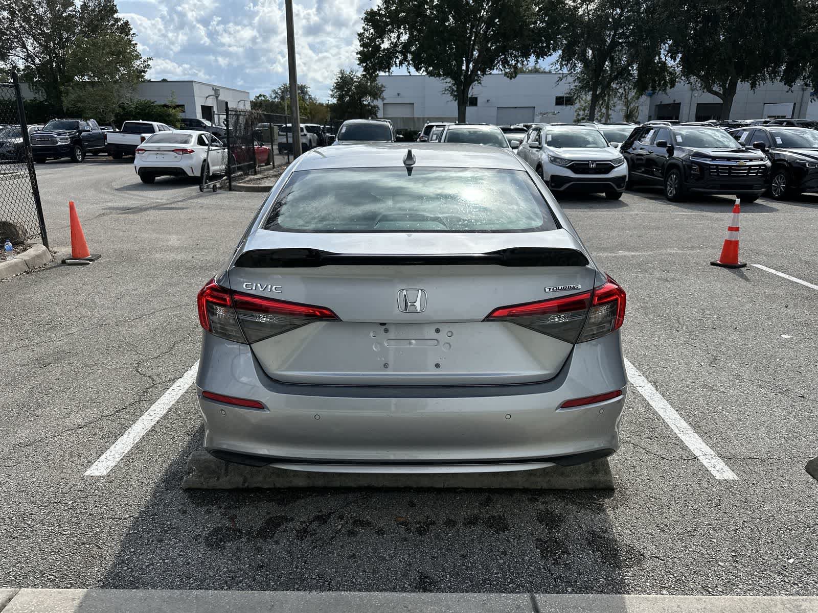 Used 2022 Honda Civic Touring image 7