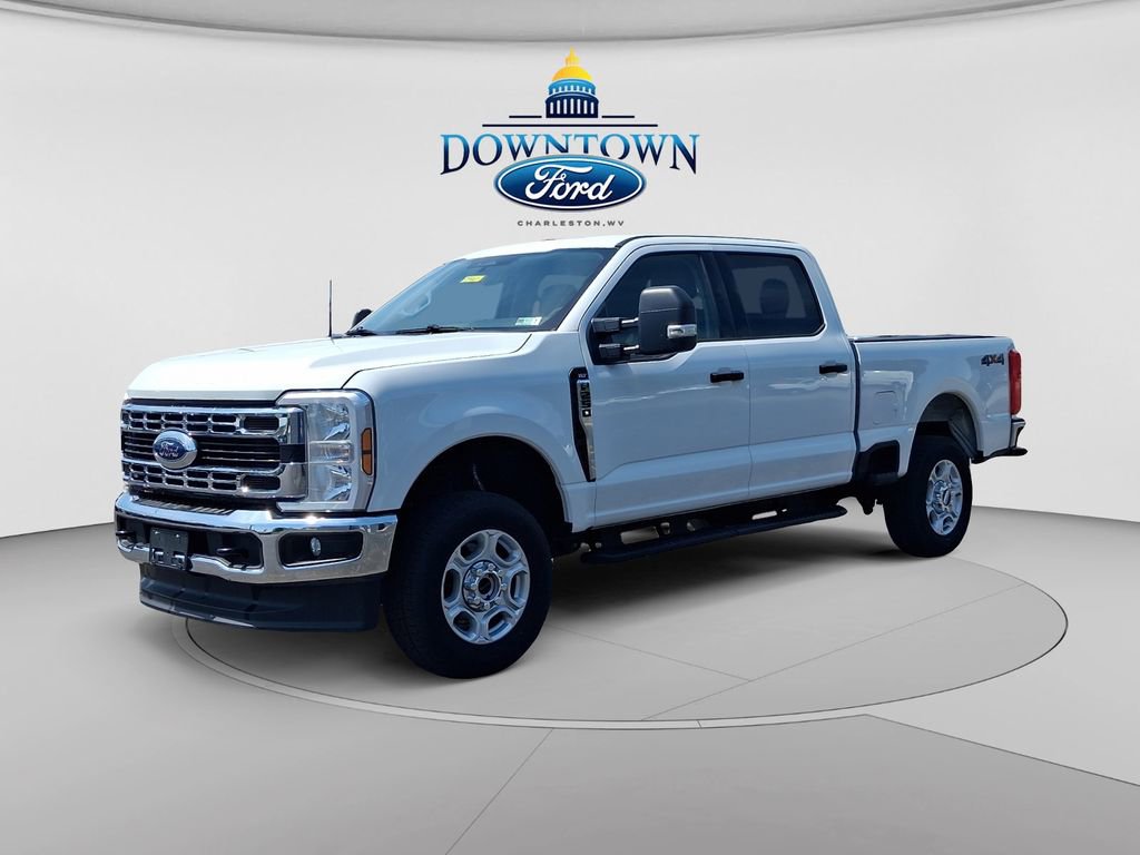 Used 2025 Ford F250 XLT w/ Snow Plow Prep Package AWD/4WD image 7