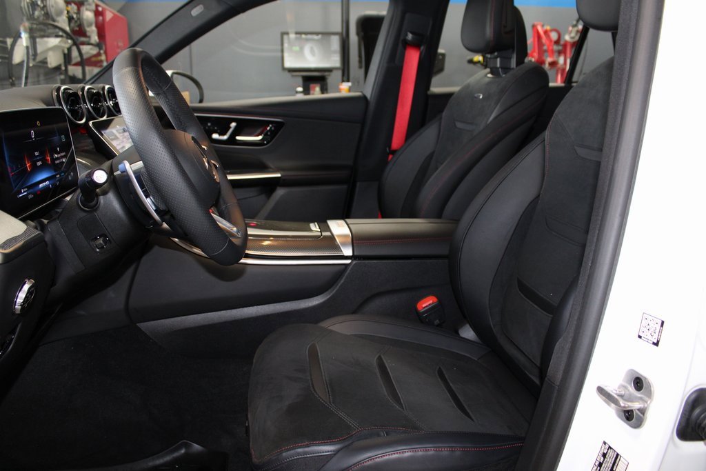 Used 2024 Mercedes-Benz GLC 43 AMG 4MATIC image 16