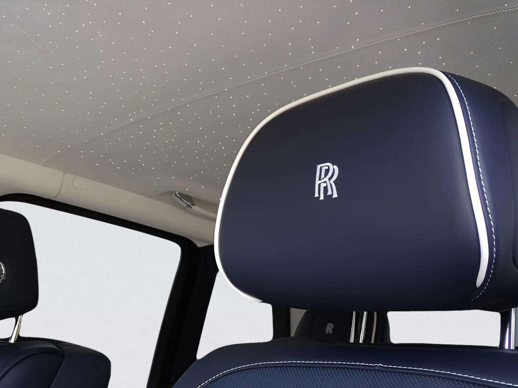 New 2026 Rolls-Royce Cullinan image 18