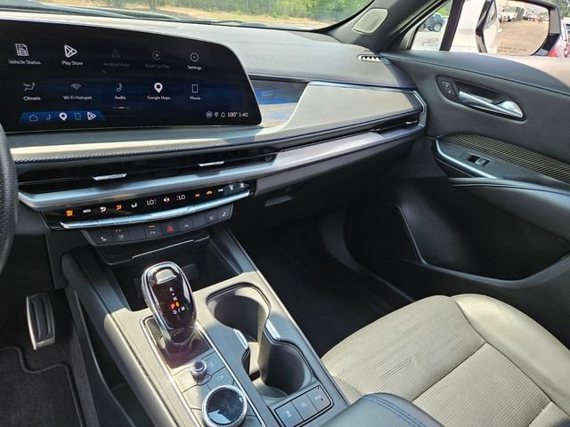 Used 2024 Cadillac XT4 Sport FWD image 21