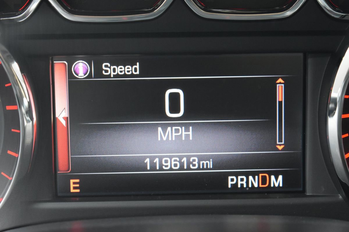 Used 2015 GMC Sierra 1500 SLE w/ SLE Value Package image 3