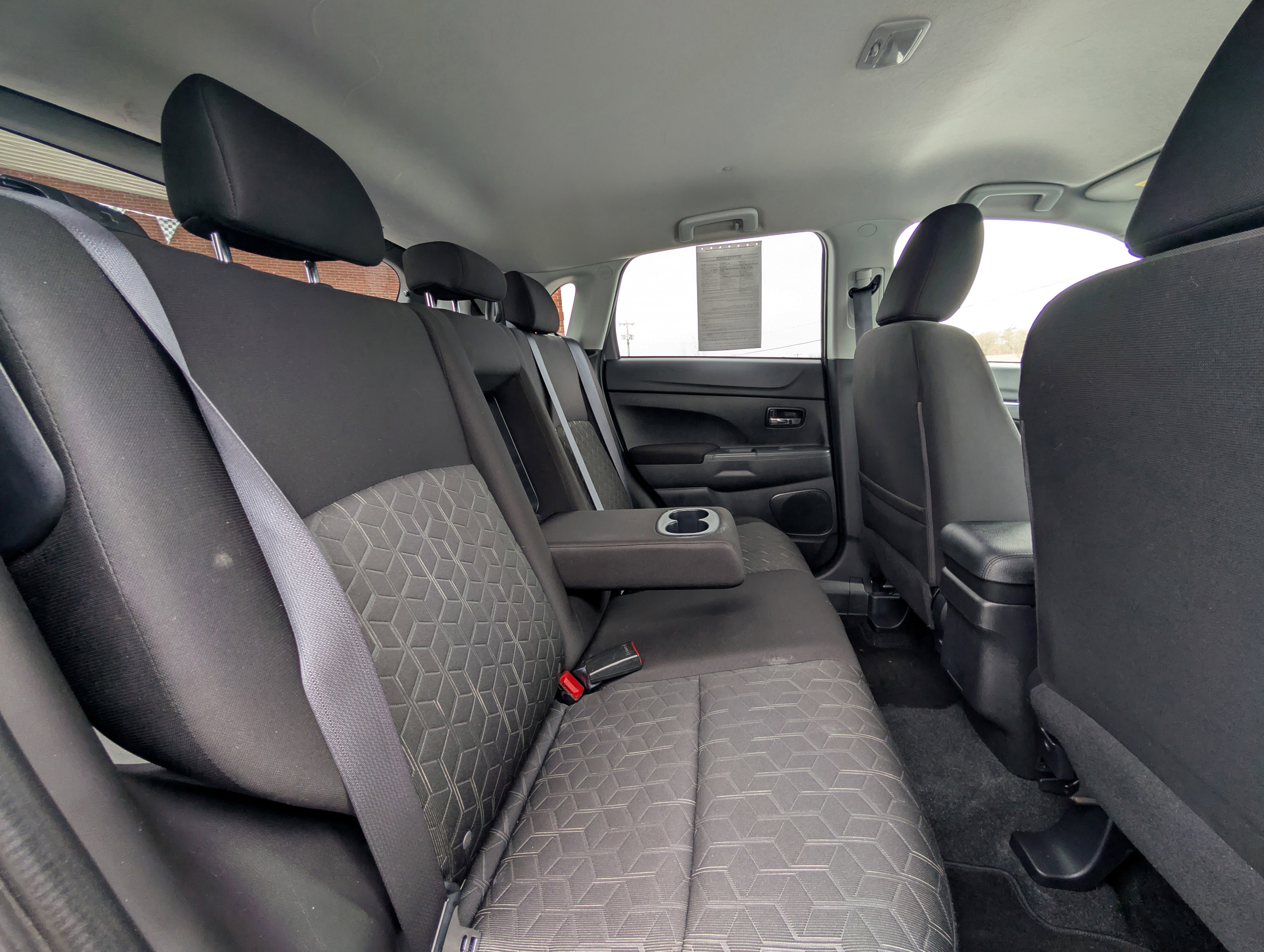 Used 2024 Mitsubishi Outlander Sport ES image 33