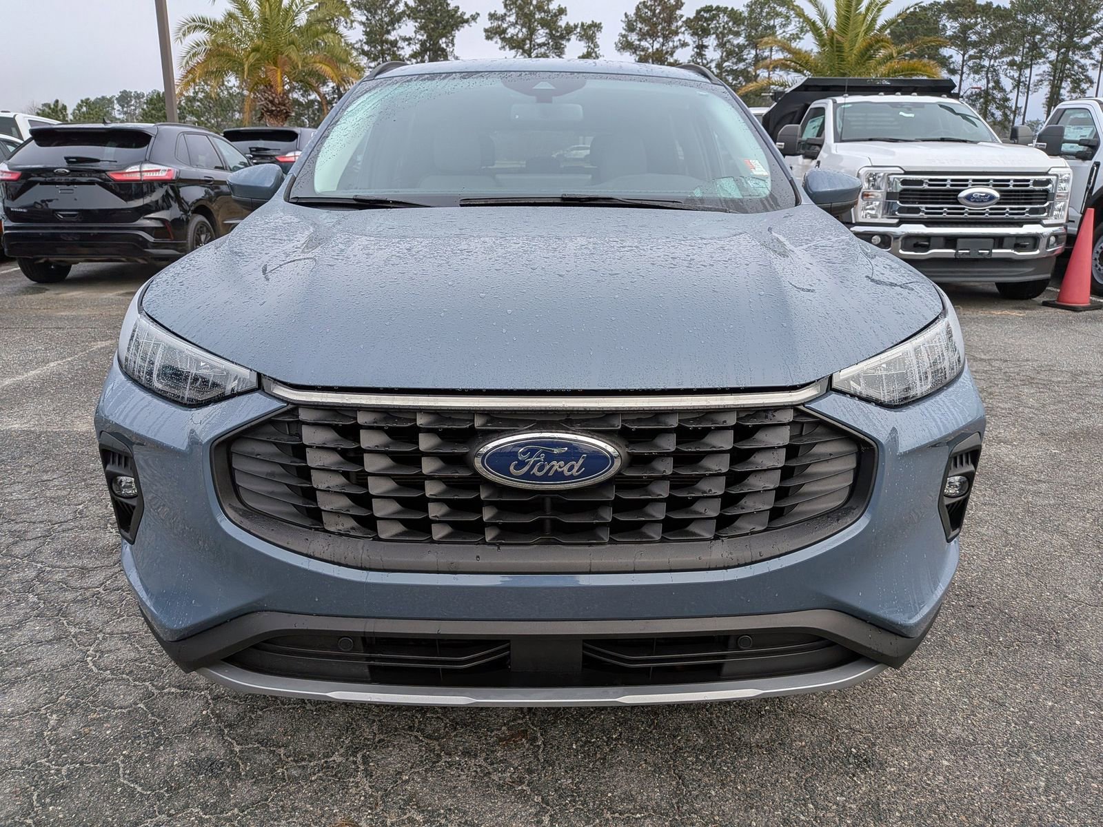 Certified 2025 Ford Escape Platinum image 9