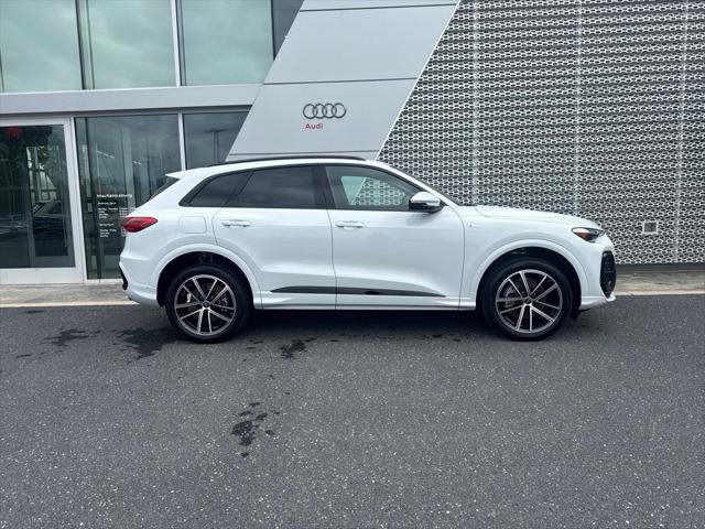 New 2026 Audi Q5 Premium Plus AWD/4WD image 2