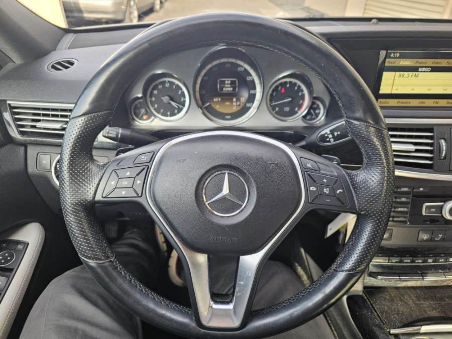 Used 2012 Mercedes-Benz E 350 4MATIC Sedan image 17