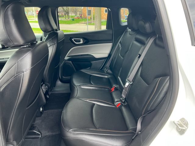 Used 2024 Jeep Compass Limited AWD/4WD image 5