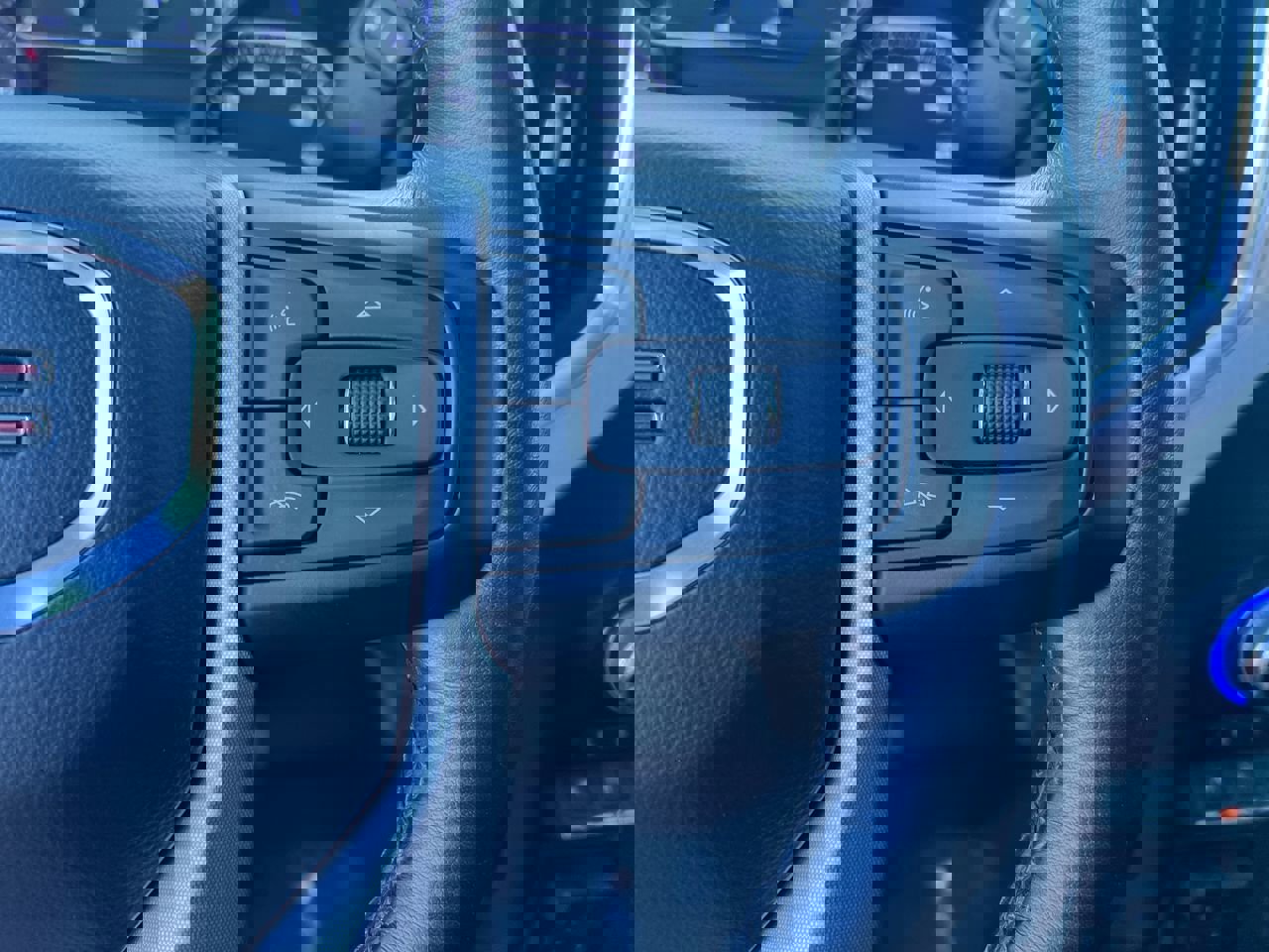 Used 2022 GMC Sierra 1500 SLT w/ SLT Premium Plus Package image 17