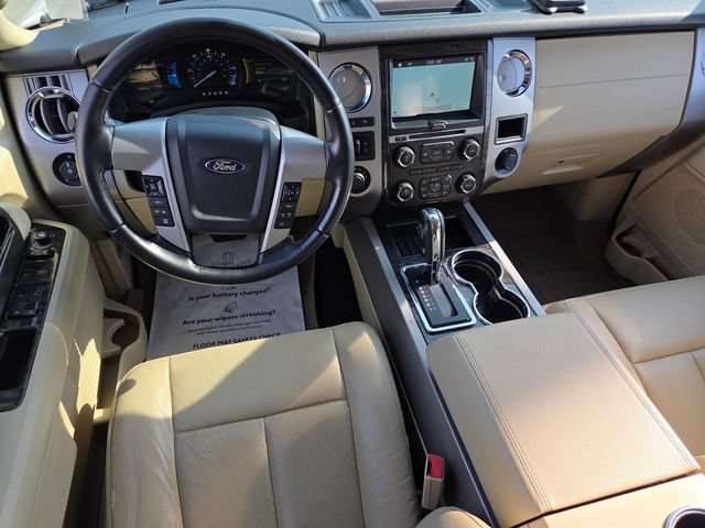 Used 2017 Ford Expedition Limited w/ Equipment Group 301A AWD/4WD image 9