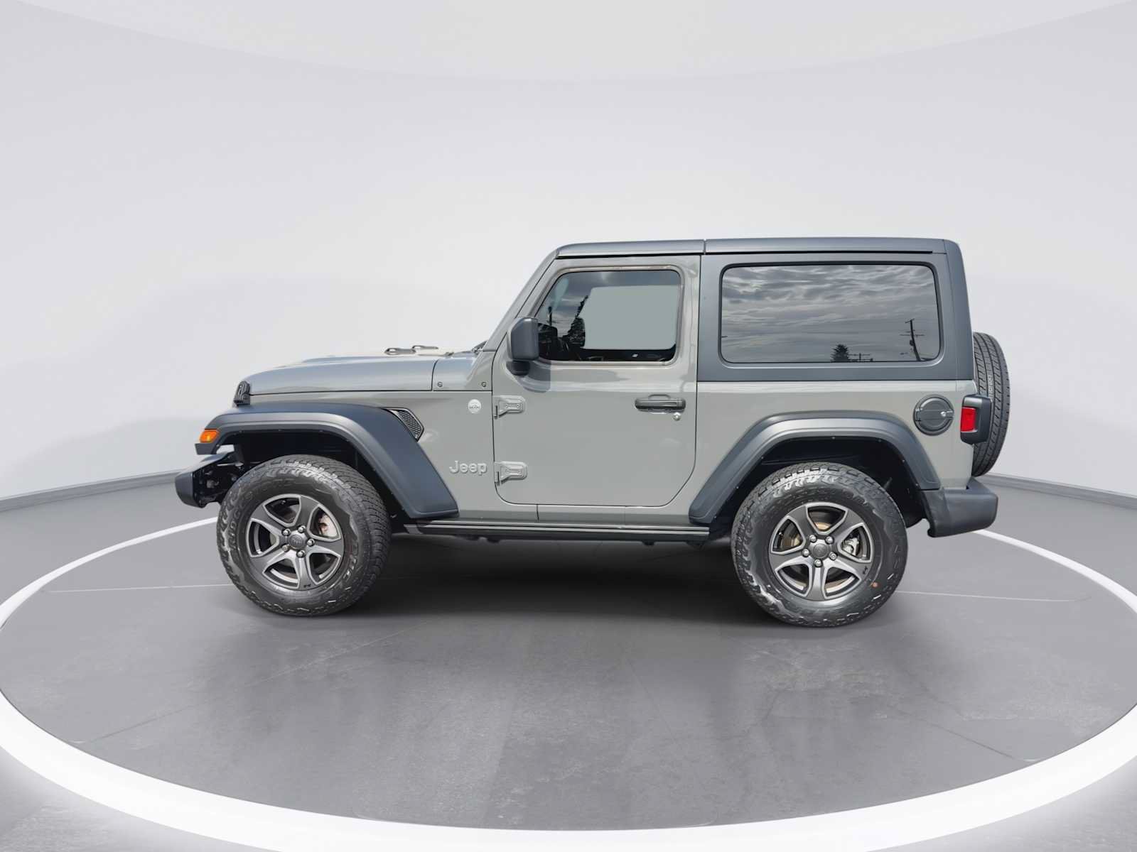 Used 2018 Jeep Wrangler Sport AWD/4WD image 5