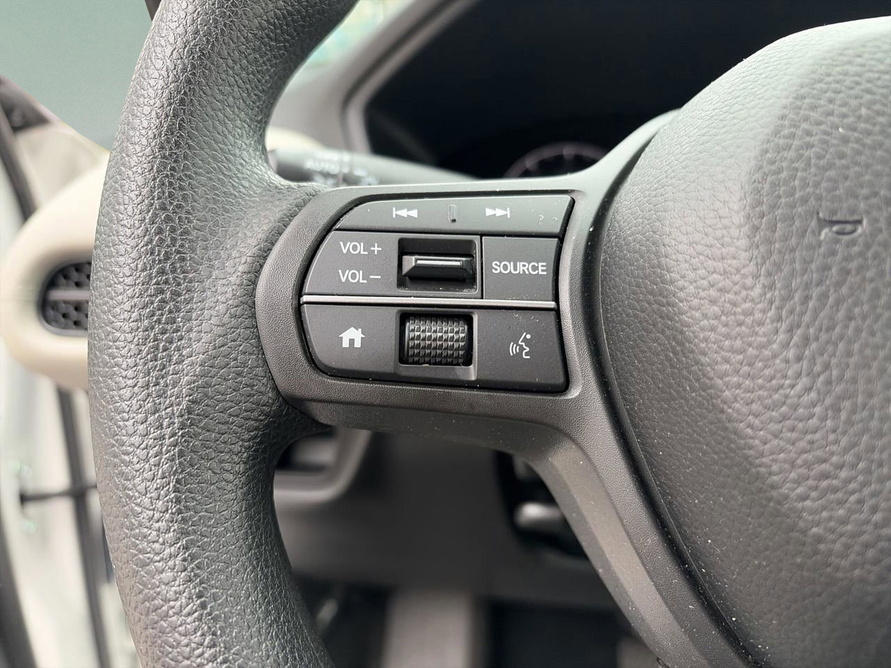 Certified 2023 Honda HR-V LX image 13