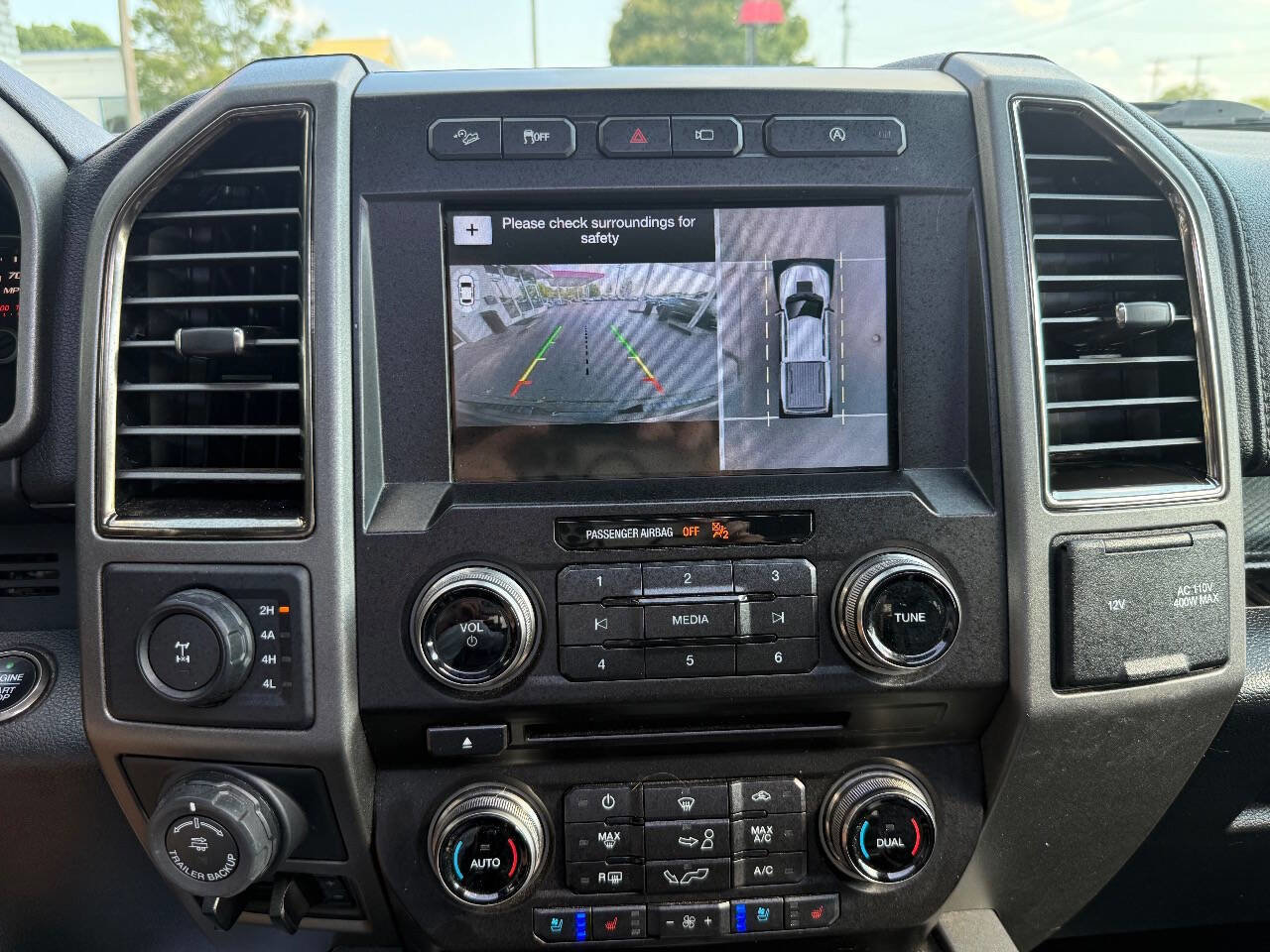 Used 2018 Ford F150 Raptor w/ Equipment Group 802A Luxury image 28