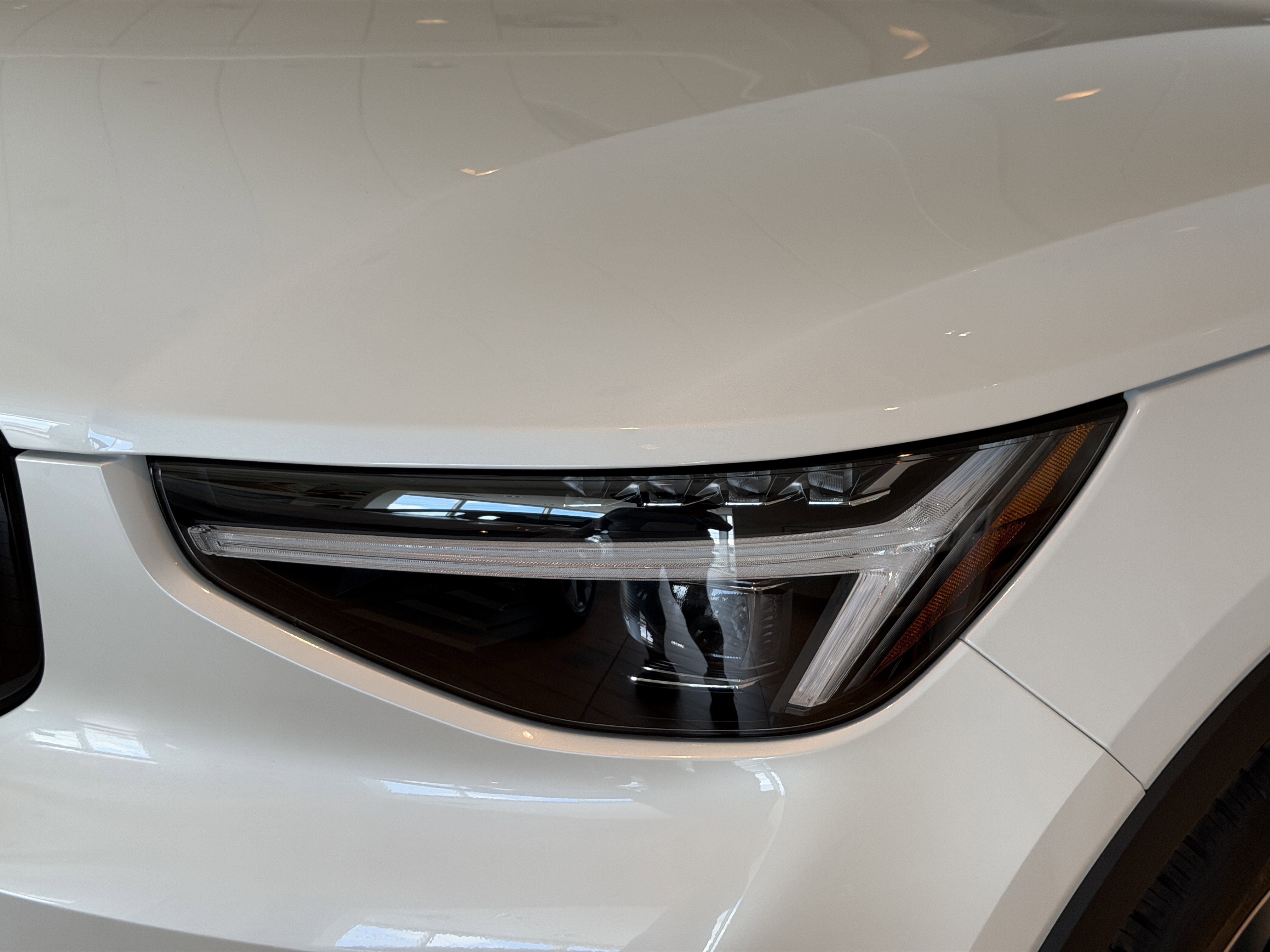 New 2026 Volvo XC40 B5 Ultra w/ Protection Package image 7