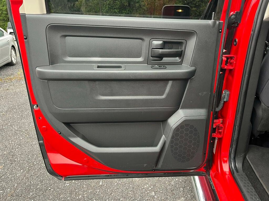 Used 2012 RAM 1500 Express w/ ST Popular Equipment Group AWD/4WD image 20