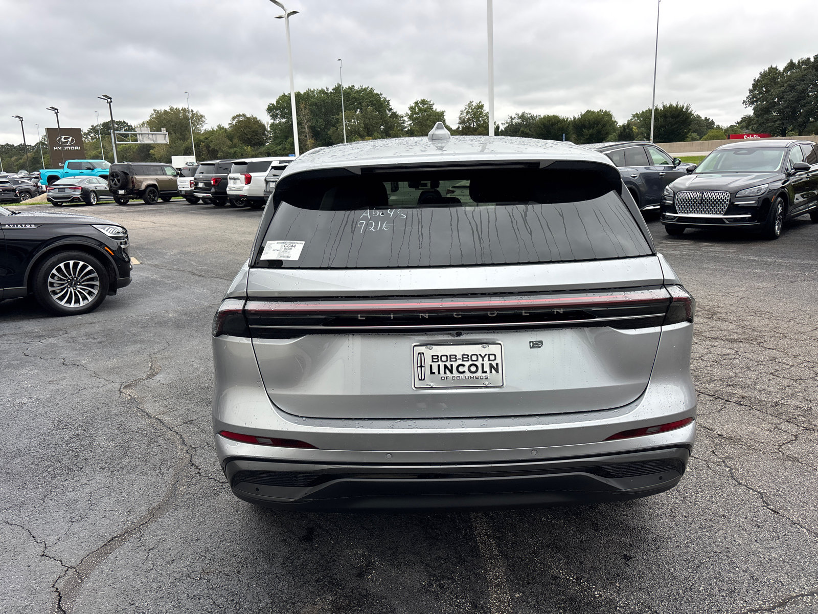 New 2026 Lincoln Nautilus Premier w/ Equipment Group 102A AWD/4WD image 6
