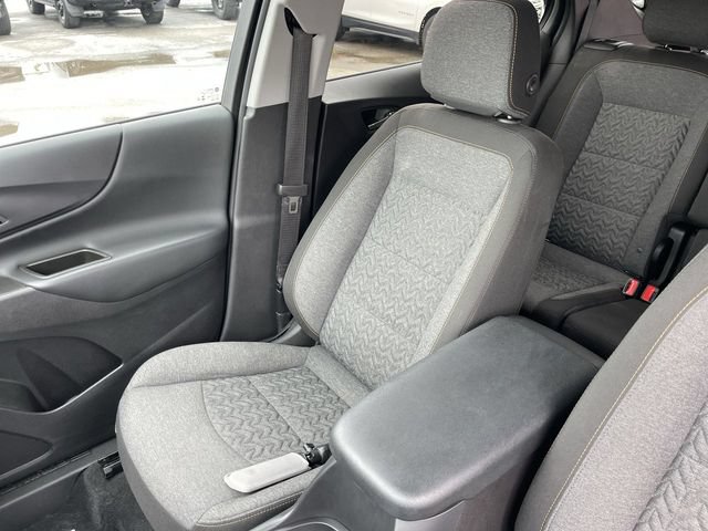 Used 2024 Chevrolet Equinox LT FWD image 23