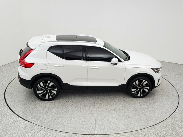 Used 2023 Volvo XC40 B5 Ultimate w/ Climate Package AWD/4WD image 16