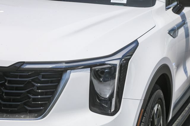 New 2026 Kia Sorento S w/ S Panoramic Sunroof Package FWD image 12