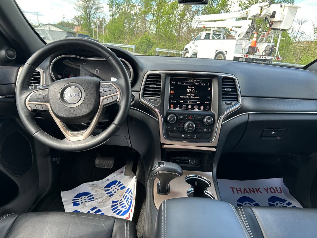 Used 2015 Jeep Grand Cherokee Limited image 11