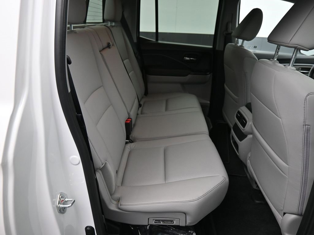 Certified 2025 Honda Ridgeline RTL image 24