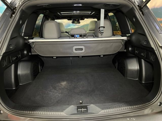 Used 2025 Subaru Forester Premium AWD/4WD image 58
