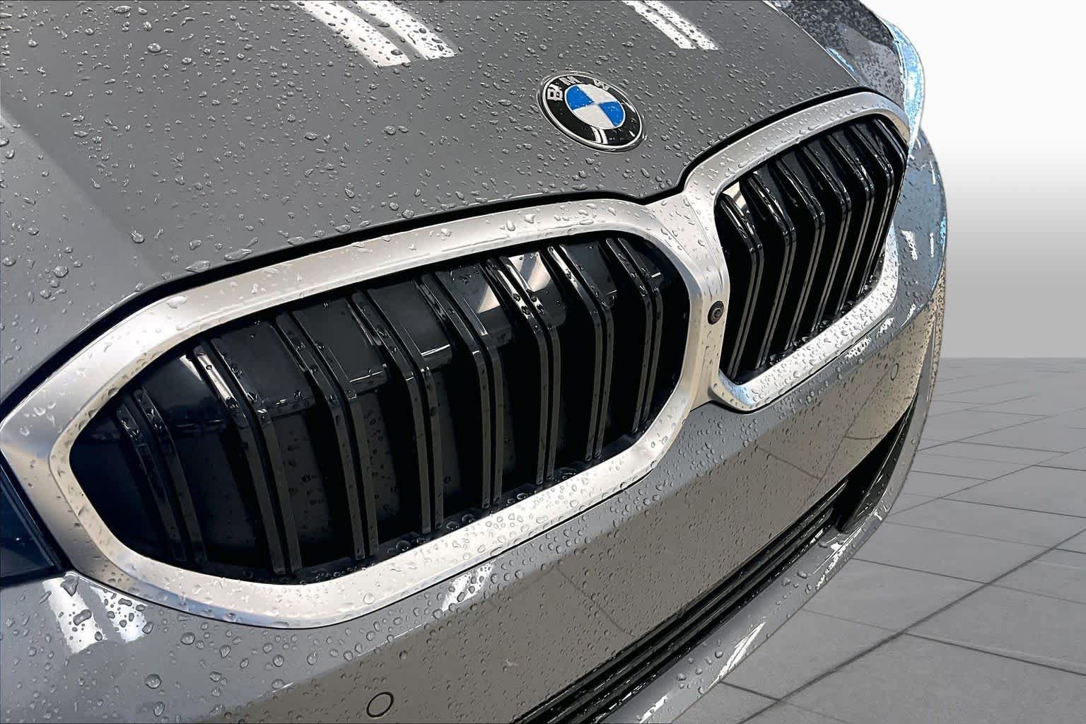 Used 2024 BMW 330i xDrive Sedan AWD/4WD image 28