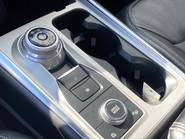 Used 2023 Ford Explorer Limited AWD/4WD image 13