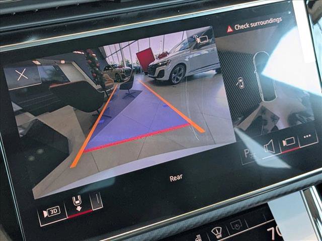 New 2026 Audi SQ8 Prestige image 10