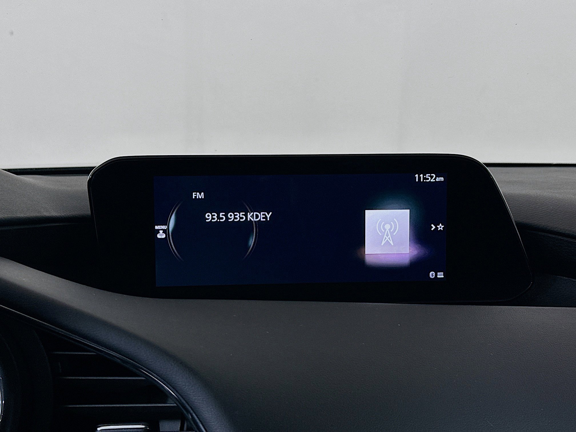 Used 2025 MAZDA MAZDA3 s image 21