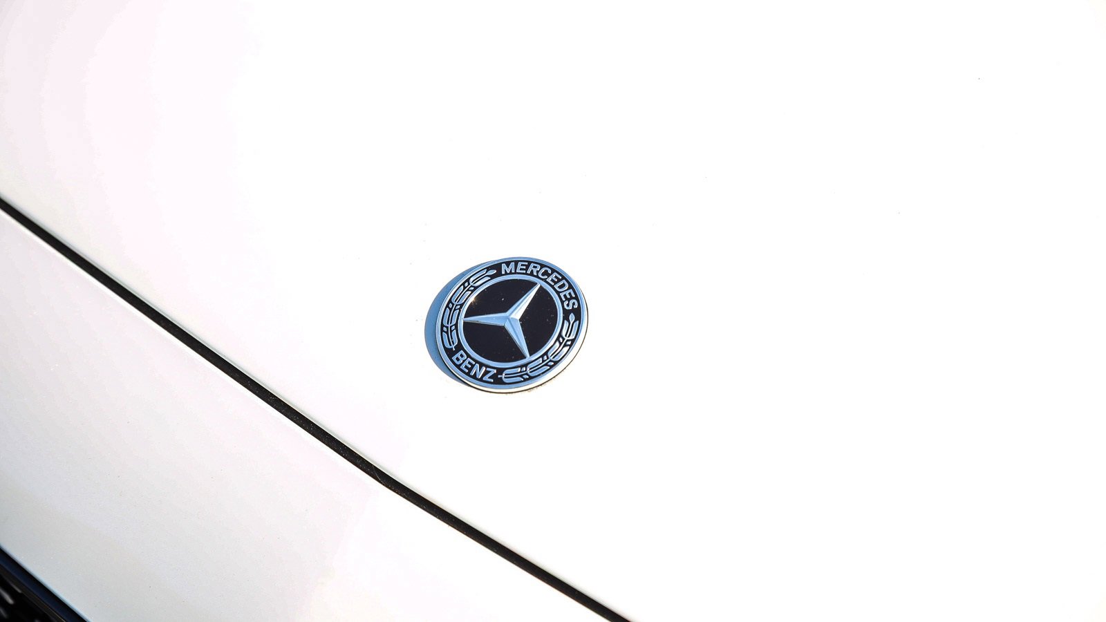 Used 2022 Mercedes-Benz E 350 Sedan w/ Driver Assistance Package image 3