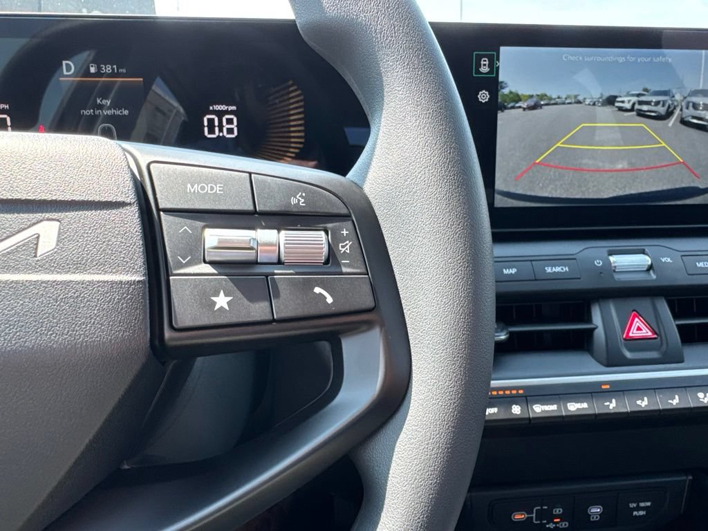 New 2026 Kia K4 FWD image 18
