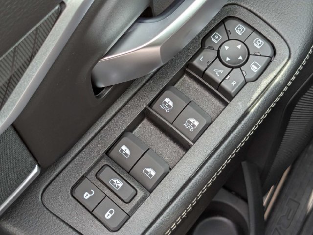 New 2026 RAM 2500 Big Horn AWD/4WD image 21