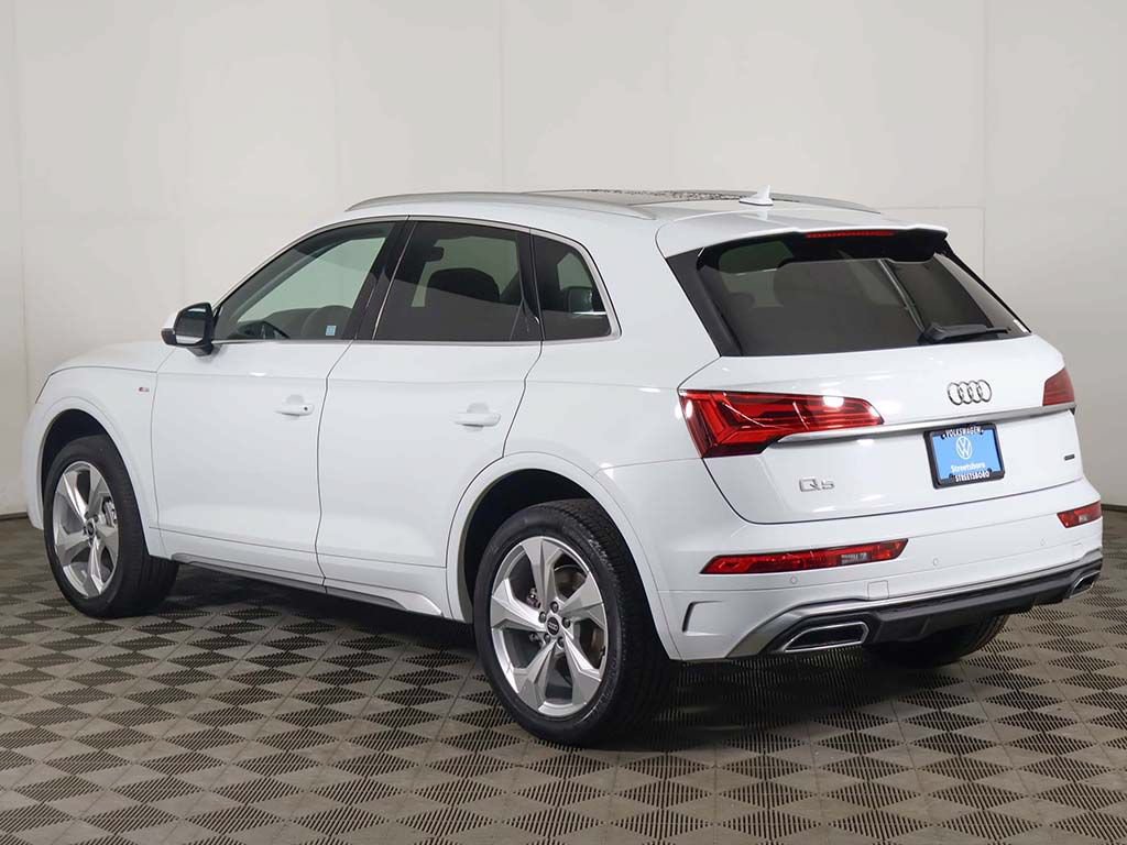 Used 2023 Audi Q5 2.0T Premium Plus w/ Premium Plus Package AWD/4WD image 10